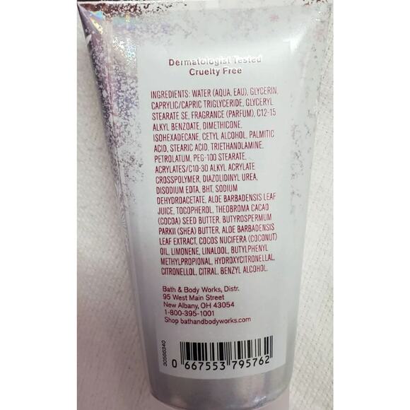 BBW Winterberry Wonder Moisturizing Body Wash & Cream Body Care Set - Picture 3 of 3